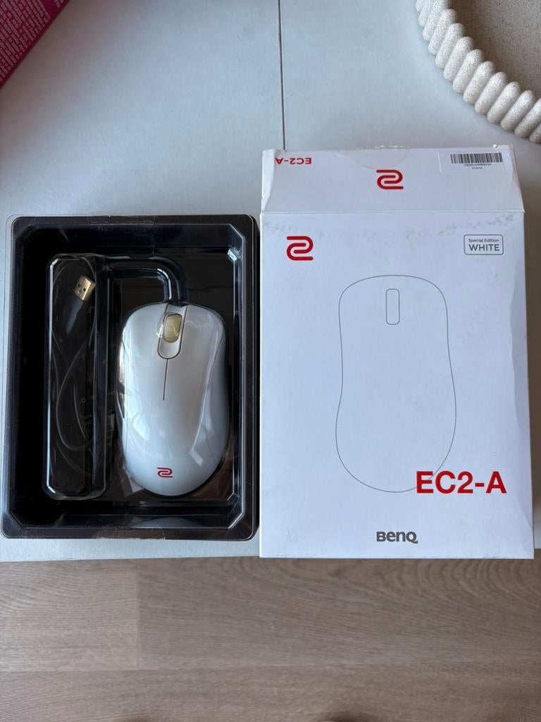 BenQ Zowie EC2-A witte gamingmuis - perfecte staat, Ophalen, Muis, Zo goed als nieuw, Gaming muis