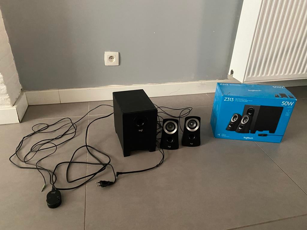 Pc speaker, Enlèvement, Comme neuf
