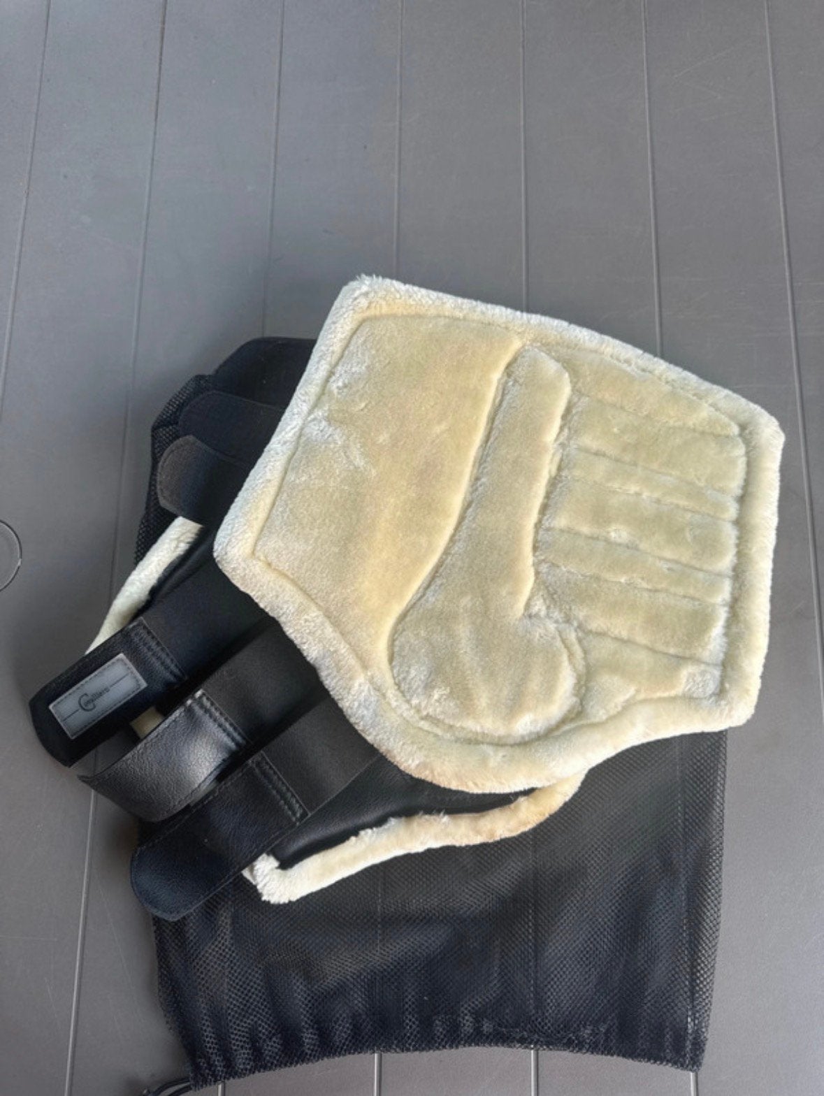 Dressuur getten, Dieren en Toebehoren, Ophalen, Zo goed als nieuw, Dressuur, L
