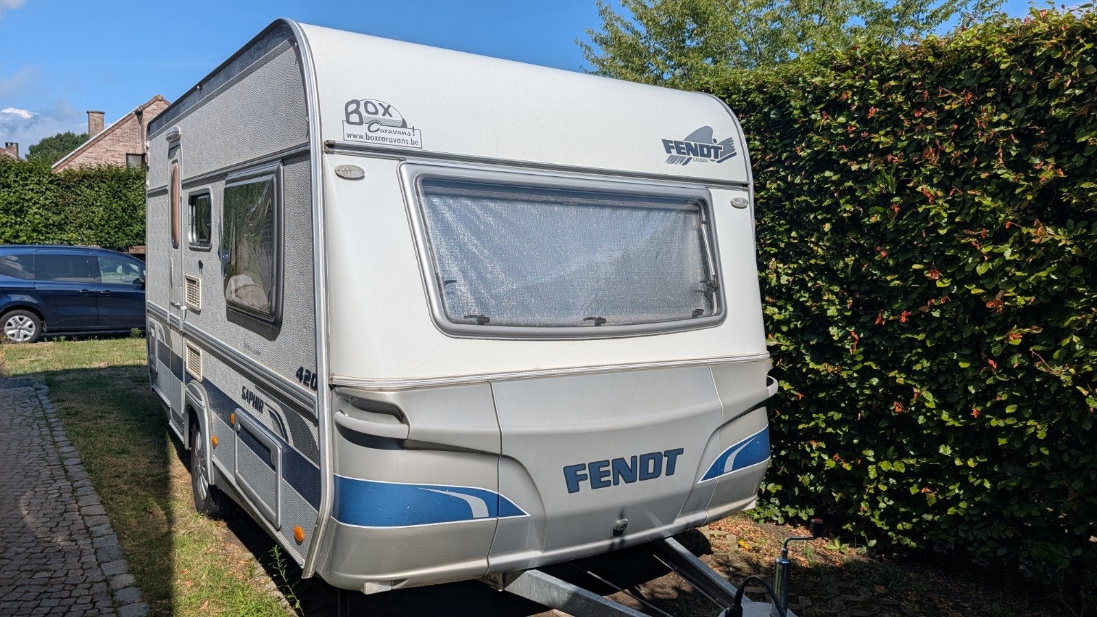 caravan Fendt Saphir 420 te koop, Treinzit, Dwarsbed, Particulier, Kachel