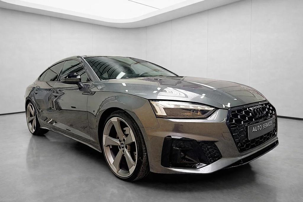 Audi A5 Sportback 35 TFSI Business Edition Competition-MHEV, Auto's, Automaat, Gebruikt, 1984 cc, 2080 kg