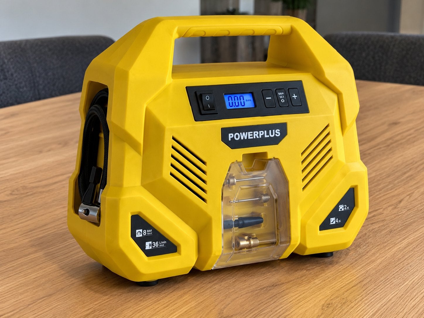 Powerplus POWX1707 – Draagbare Compressor 12V – 8 Bar, Doe-het-zelf en Bouw, Ophalen, Gebruikt