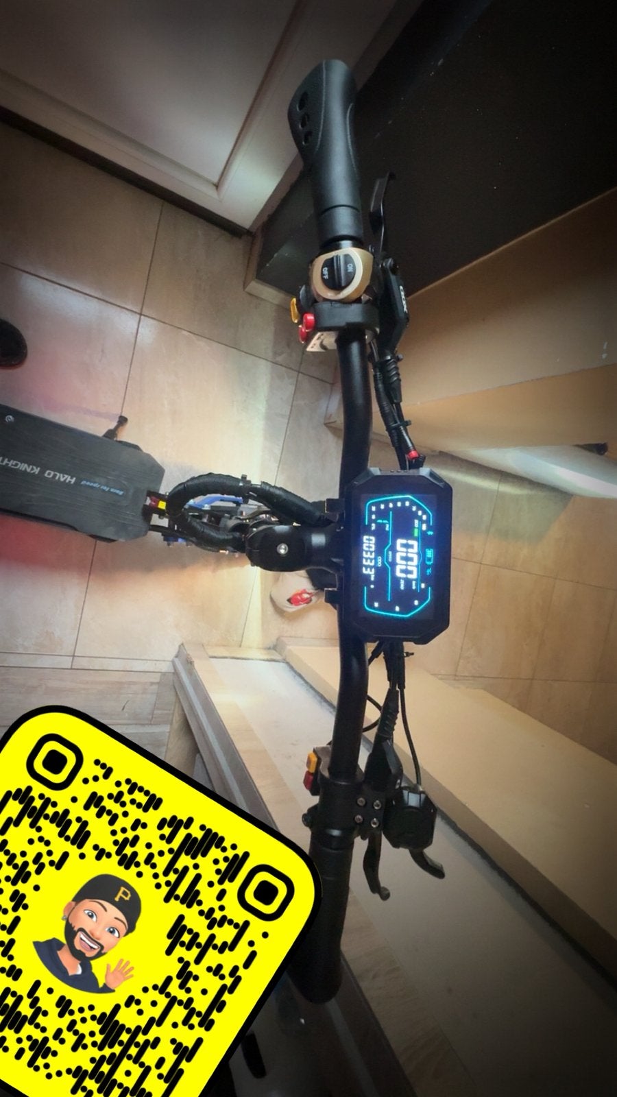 A vendre ou echange trotinette, Vélos & Vélomoteurs, Enlèvement ou Envoi, Neuf