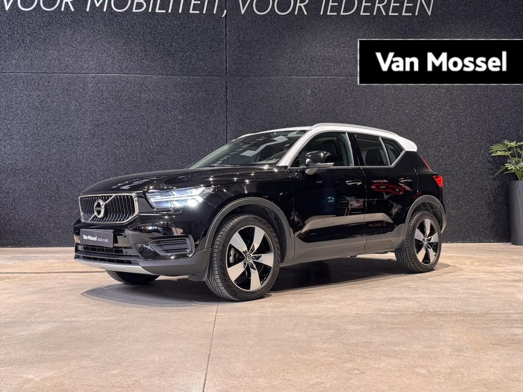 Volvo XC40 T3 Momentum, Auto's, Gebruikt, 156 pk, SUV of Terreinwagen, Onderhoudsboekje