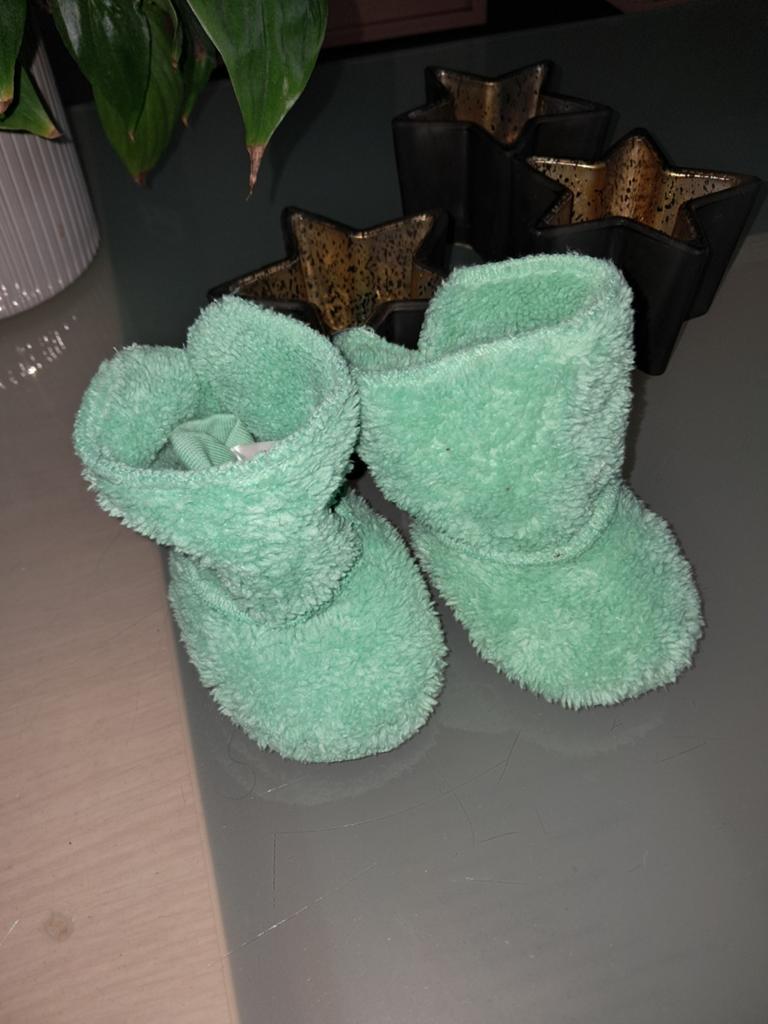Slofjes woody 0/6M, Kinderen en Baby's, Slofjes, Jongetje of Meisje, Ophalen of Verzenden, Zo goed als nieuw