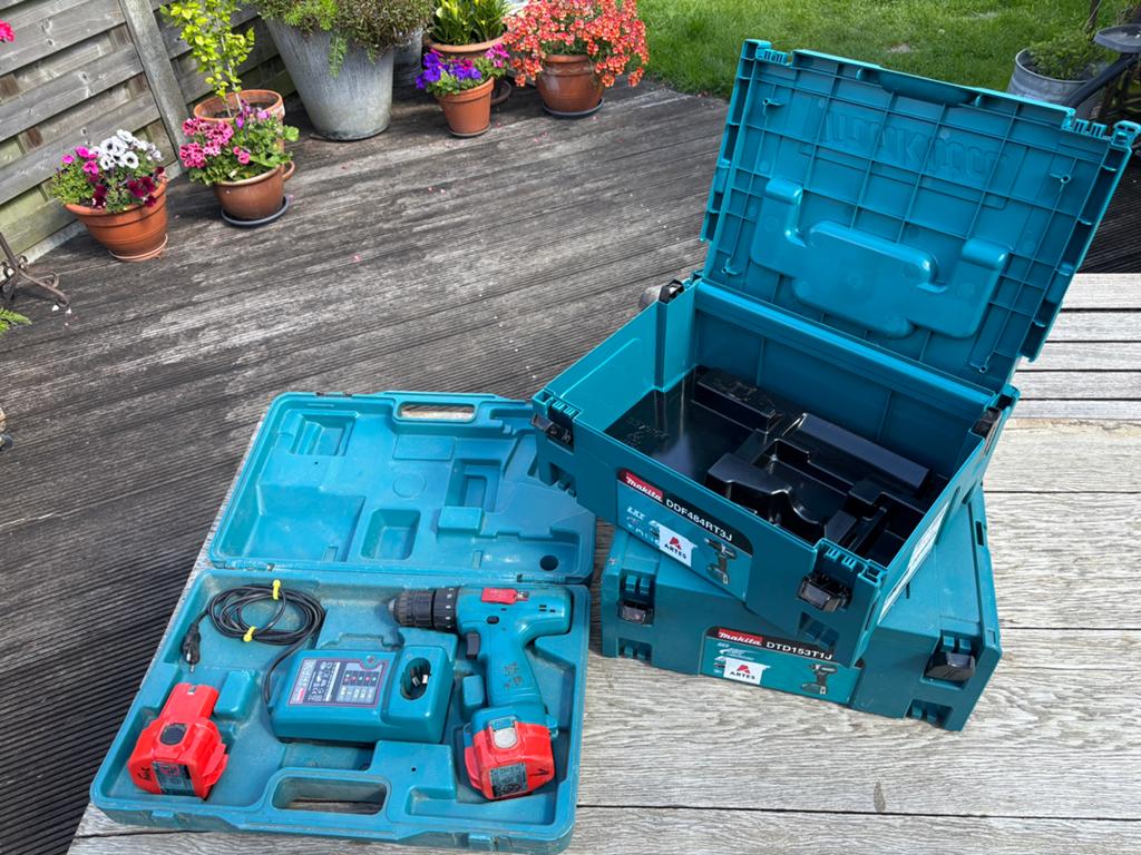 Makita schroefmachine + 2 nieuwe koffers, Ophalen, Gebruikt