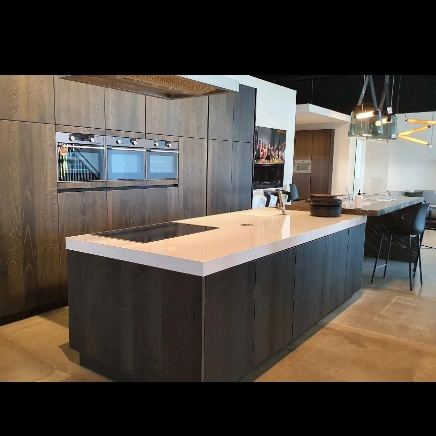 Keukenwerkblad Silestone 295cm + marmer tafel 250 cm, Ophalen, Nieuw, 200 cm of meer