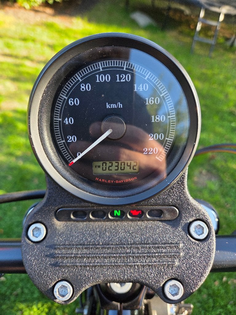 Harley Davidson Sportster 883 Iron, Motoren, 2 cilinders, Chopper, Gebruikt, 883 cc