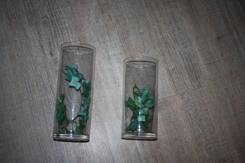 2 glazen vazen, Maison & Meubles, 23 cm, Transparent, Comme neuf, Verre