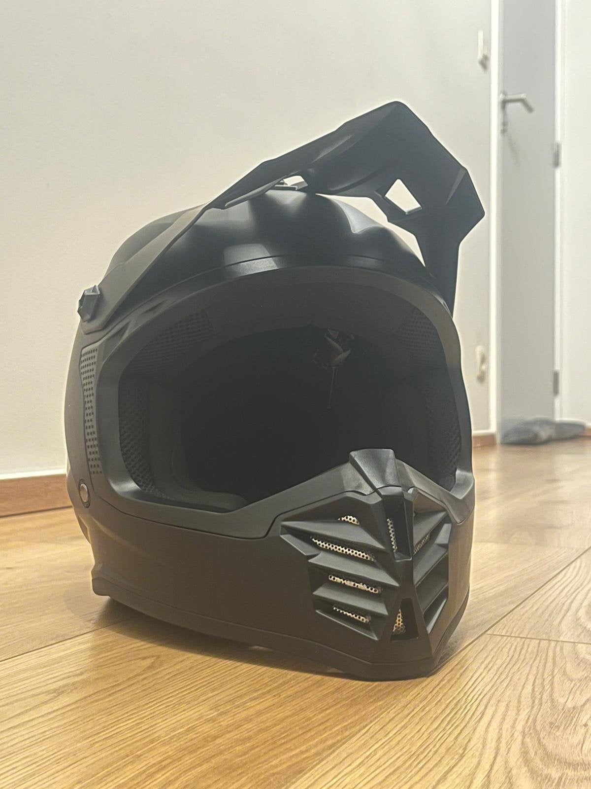 Crosshelm maat 51-52 cm, Motoren, Ophalen, Kinderen