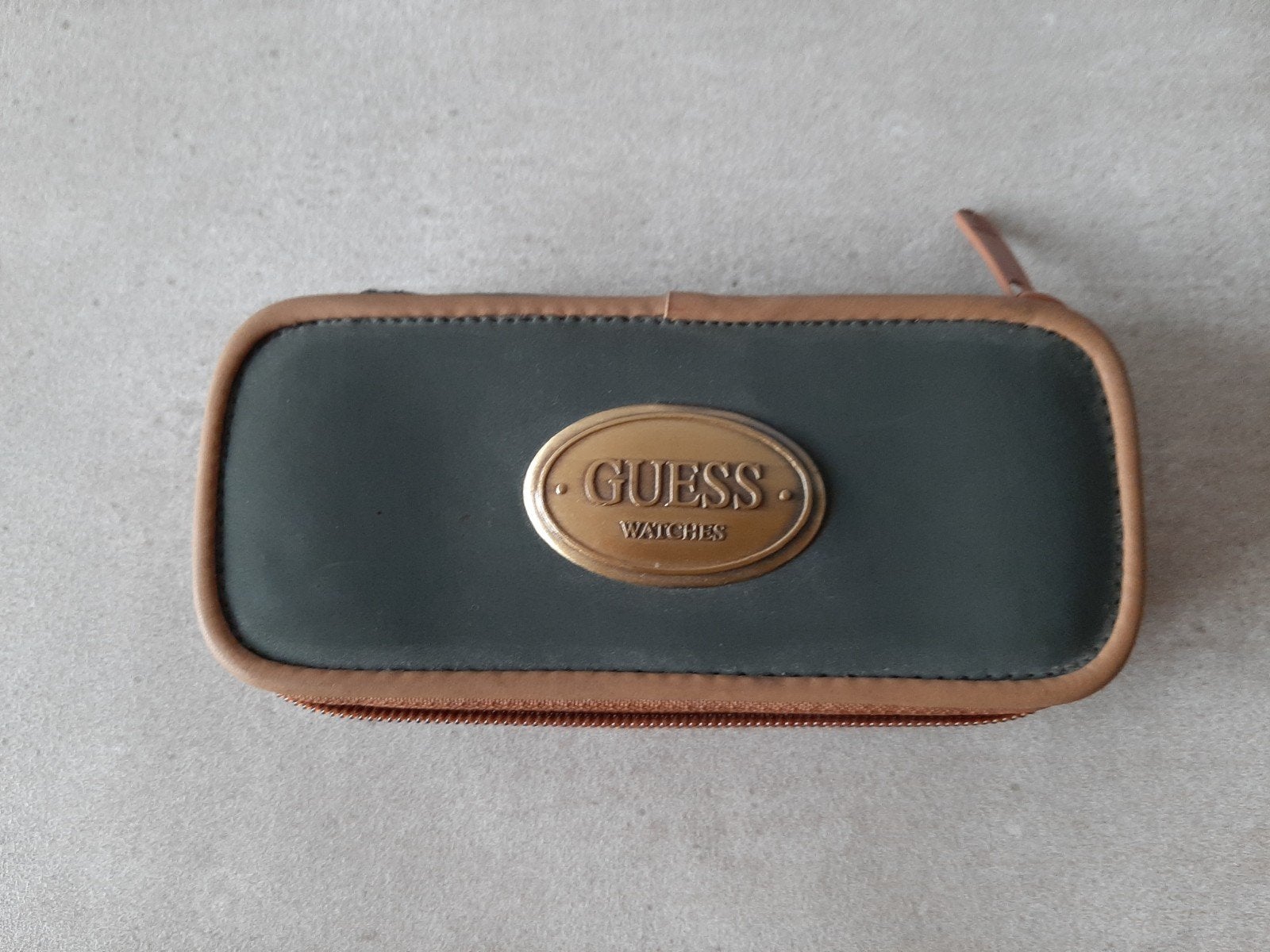 Horloge vinted opbergtasje Guess + garantieboekje, Ophalen
