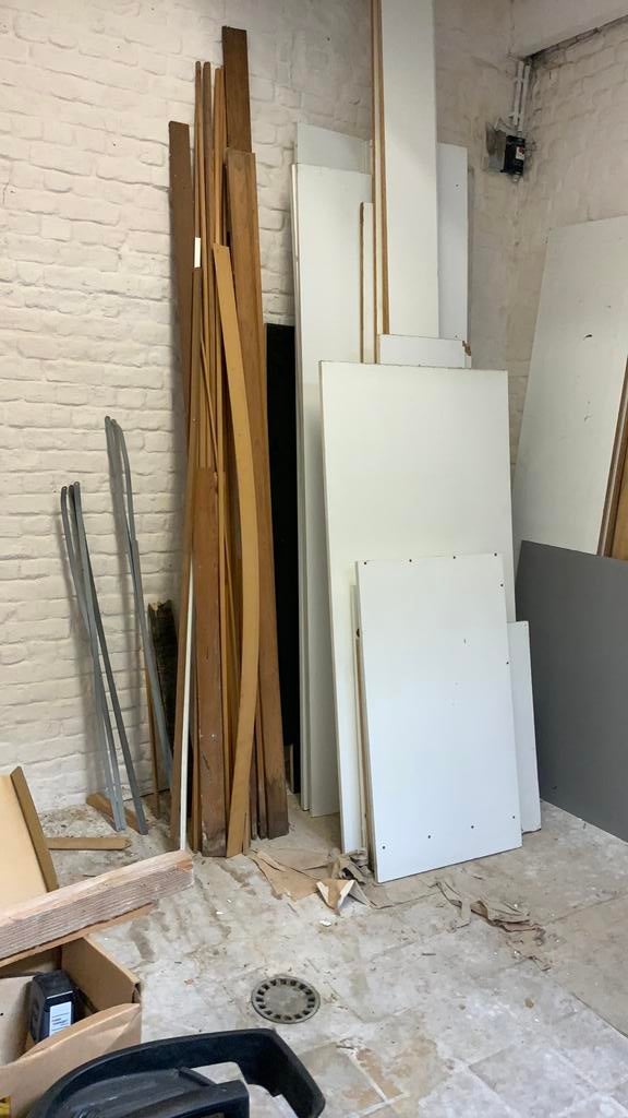 Gratis houten(vezel) planken wit, Doe-het-zelf en Bouw, Ophalen, Zo goed als nieuw