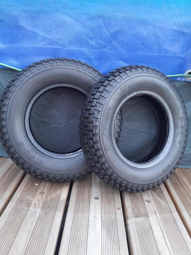 2 Pneus galette Vespa, Particulier, Achat