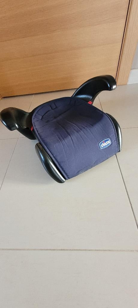 CHICCO stoelverhoger voor auto's van 15 tot 36 kg, Kinderen en Baby's, Autostoeltjes, Zo goed als nieuw, Chicco, 15 t/m 36 kg