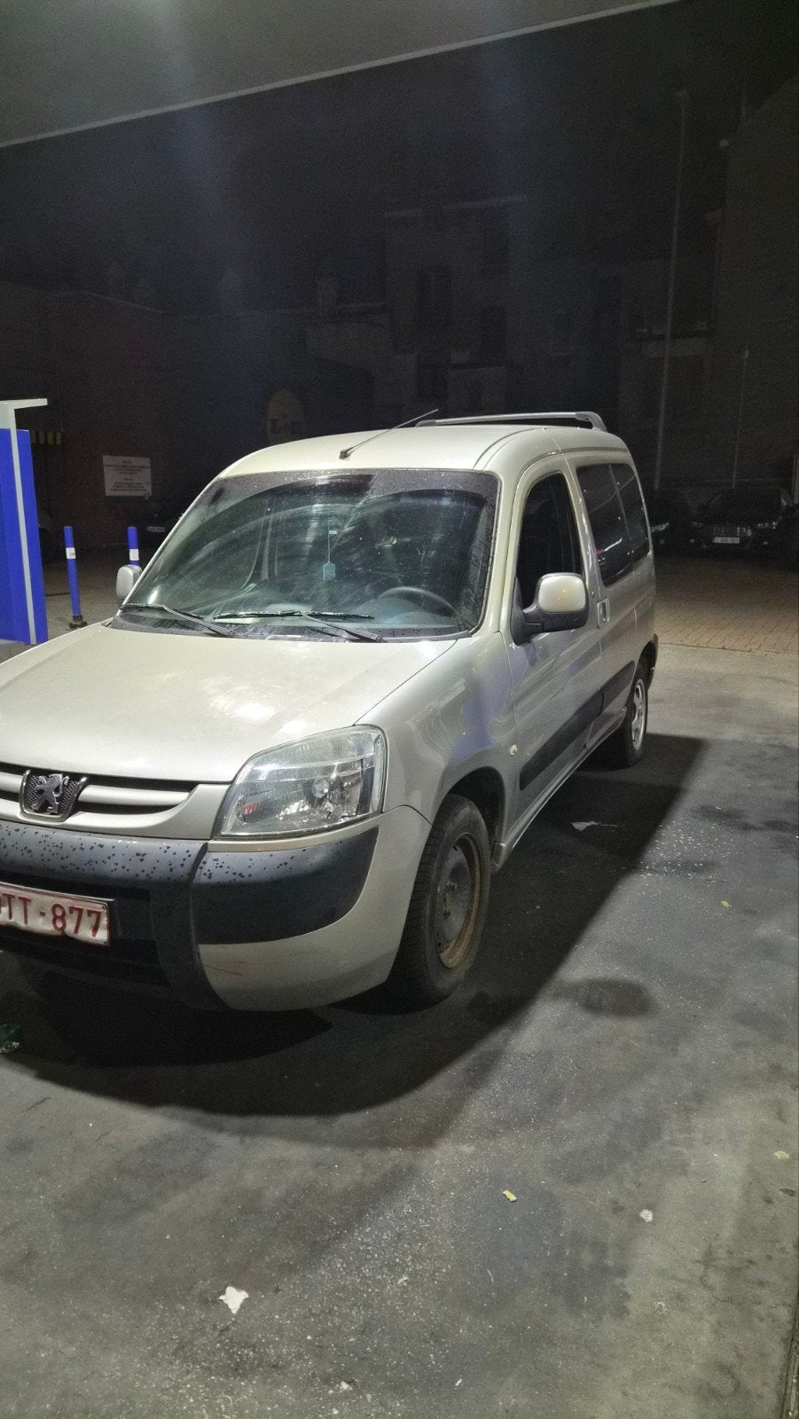 Peugeot partner  monoplace 1.4 Essence airco, Autos, Achat, Entreprise, Autres couleurs, Noir
