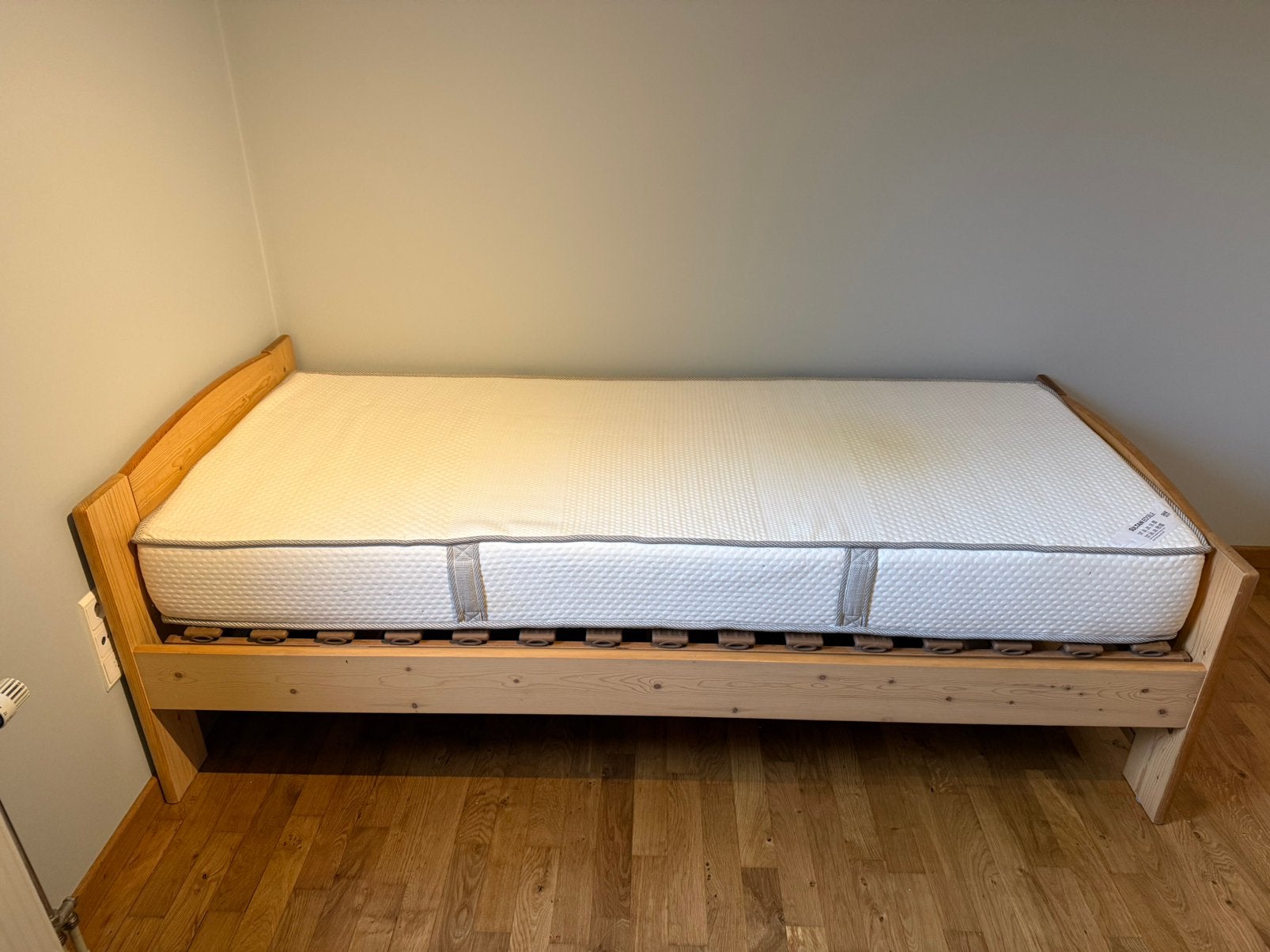 Matelas IKEA SULTAN EDSELE 90200 – latex naturel, Ophalen, Gebruikt, 90 cm, Eenpersoons