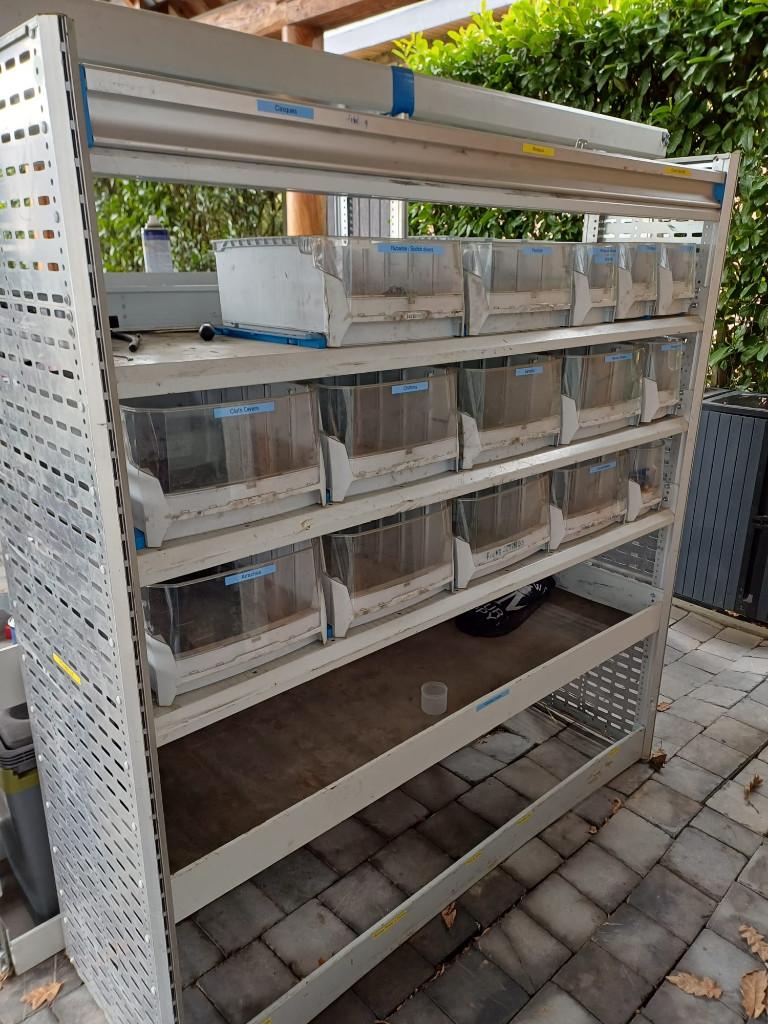 ARMOIRE METALLIQUE PRO POUR VEHICULE UTILITAIRE AVEC 15 BACS, Autos : Pièces & Accessoires, Enlèvement, Utilisé