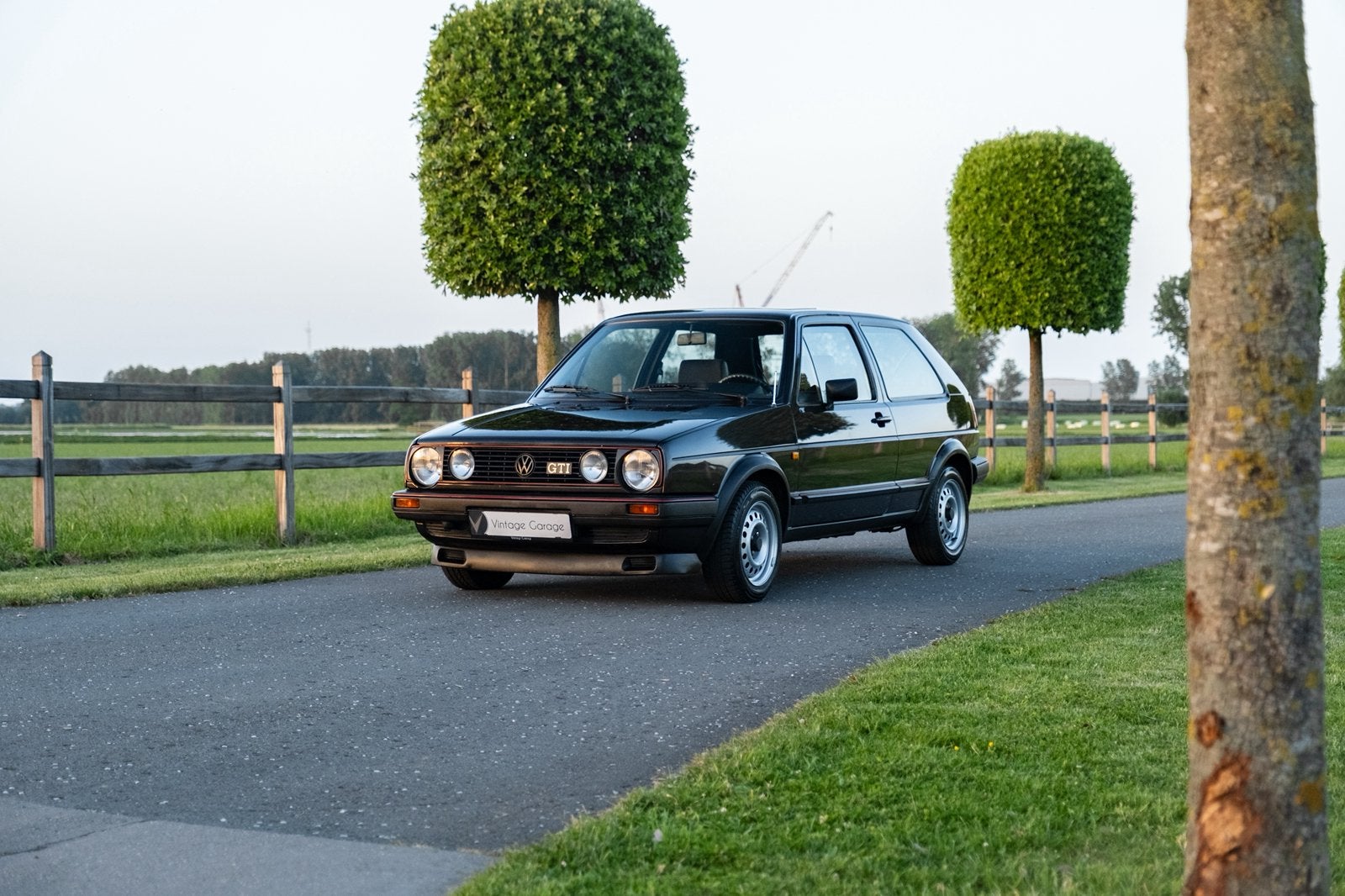 Volkswagen Golf GTi - 1986, Auto's, Volkswagen, Voorwielaandrijving, Stof, 4 cilinders, Zwart
