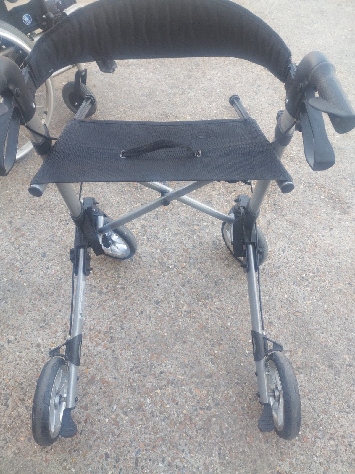 Vermeiren rollator – Lichtgewicht & compact opvouwbaar, Ophalen, Lichtgewicht, Zo goed als nieuw