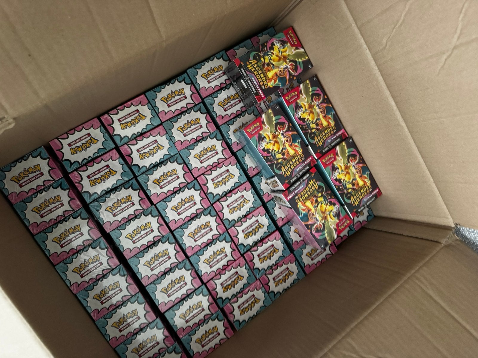 Booster bundels ascended heroes, Boeken, Ophalen, Nieuw