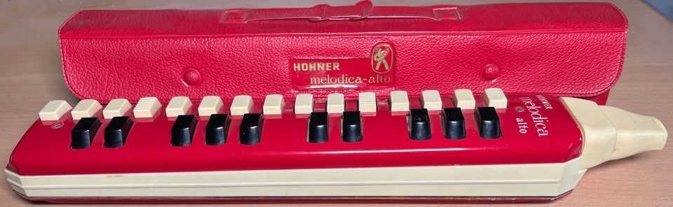 Hohner Melodica Alto, Verzenden, Zo goed als nieuw, Overige soorten, Met koffer of draagtas