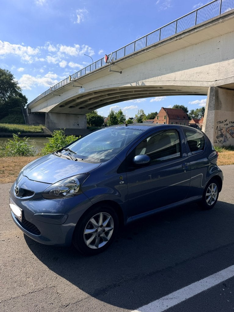 Toyota Aygo Music 1.0, Auto's, Toyota, Voorwielaandrijving, Euro 5, Stof, Zwart