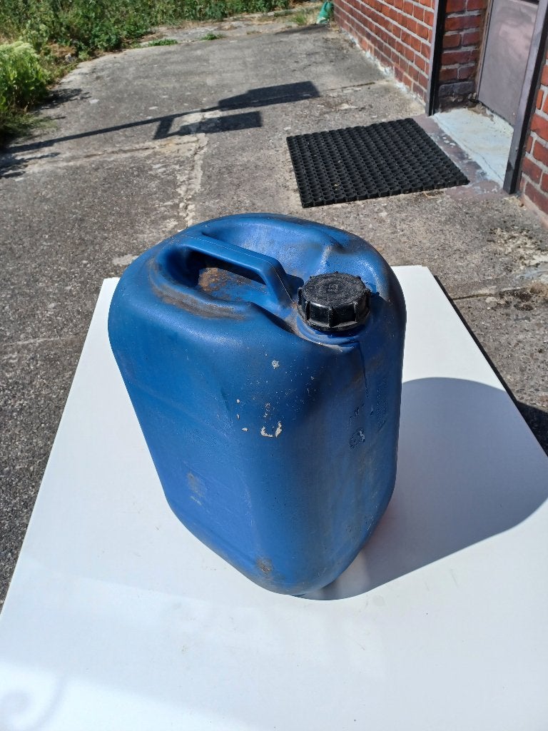 Blauwe Kunststof Jerrycan 30 Liter, Minder dan 75 liter, Ophalen, Gebruikt, Kunststof
