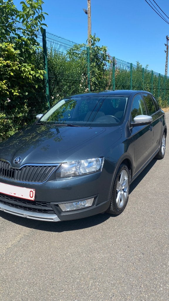 SKODA RAPID 1.4 TDI euro6b, Auto's, Voorwielaandrijving, Stof, 5 deurs, Zilver of Grijs
