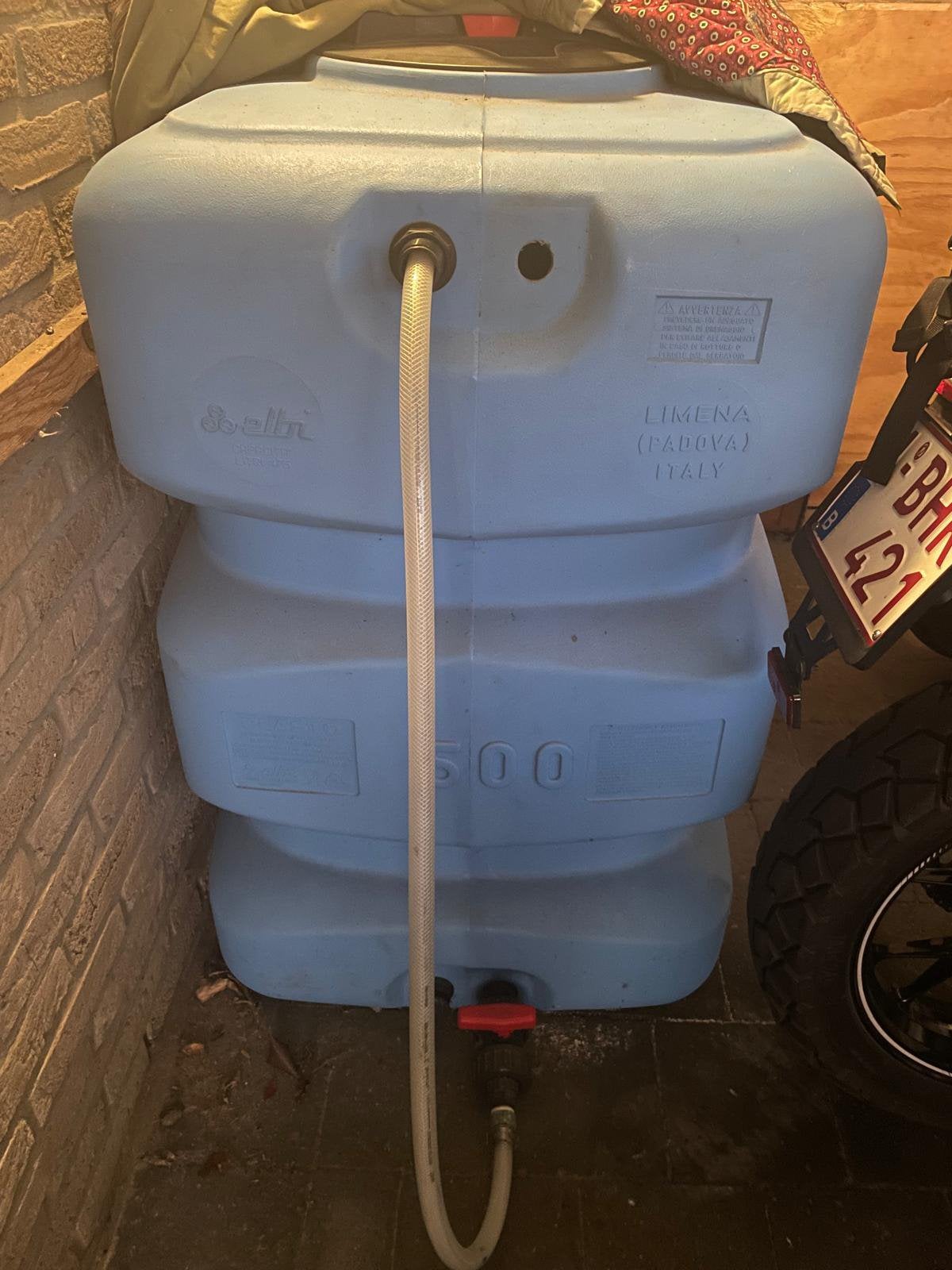 Watervat 500 liter HDPE, Tuin en Terras, Ophalen, Zo goed als nieuw