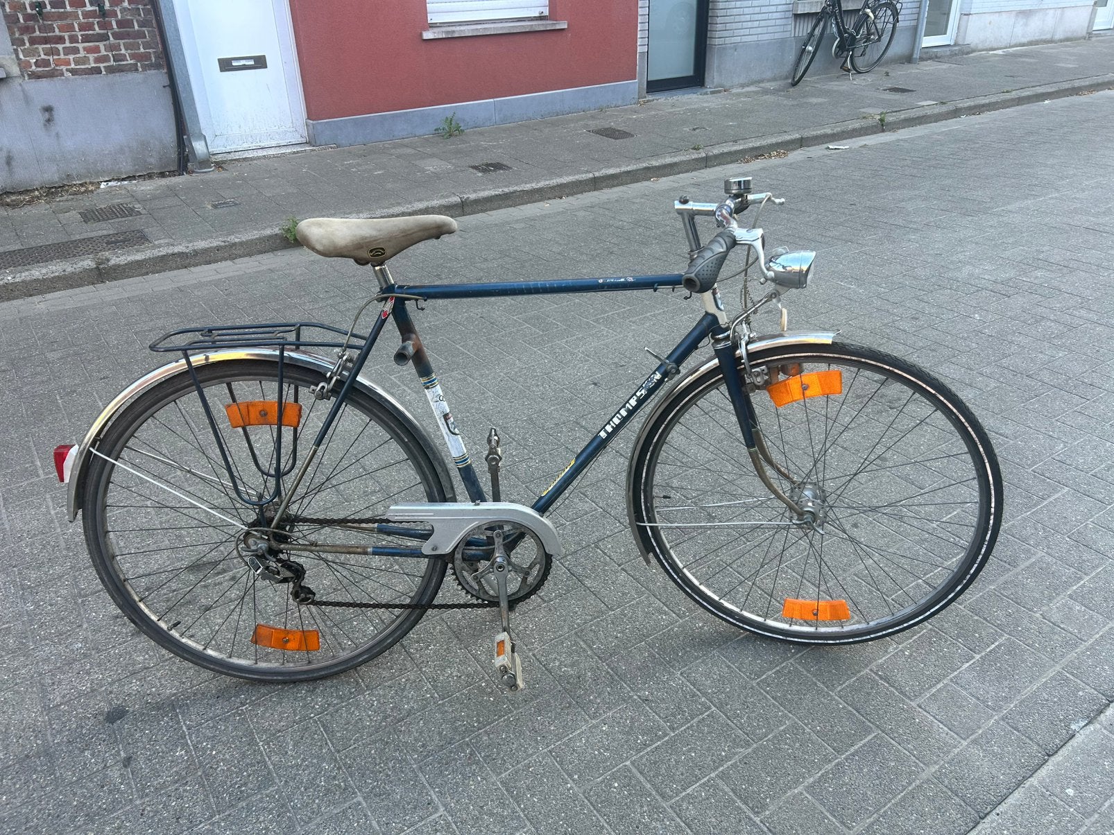 thompson fiets, Ophalen