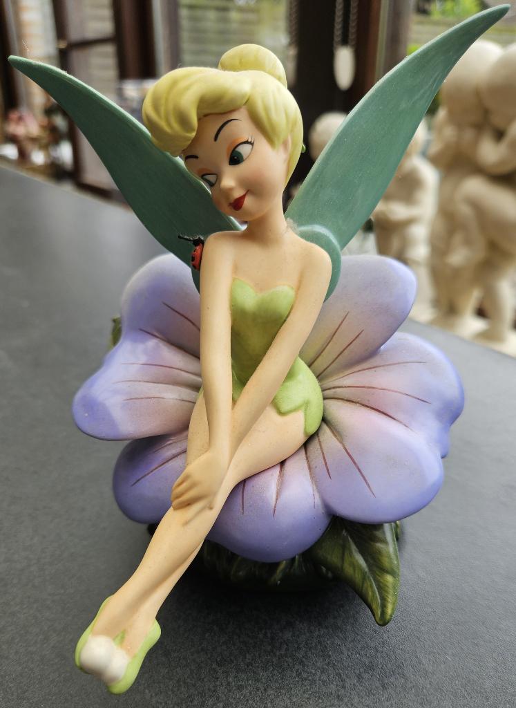 Disney beeldje Tinkerbel Enchanting Encounter, Verzamelen, Ophalen of Verzenden, Overige figuren, Zo goed als nieuw, Beeldje of Figuurtje