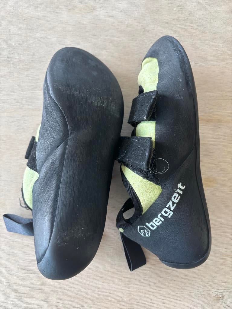 Klimschoen 37 - Bergzeit, Sport en Fitness, Ophalen, Zo goed als nieuw, Klimsportschoenen