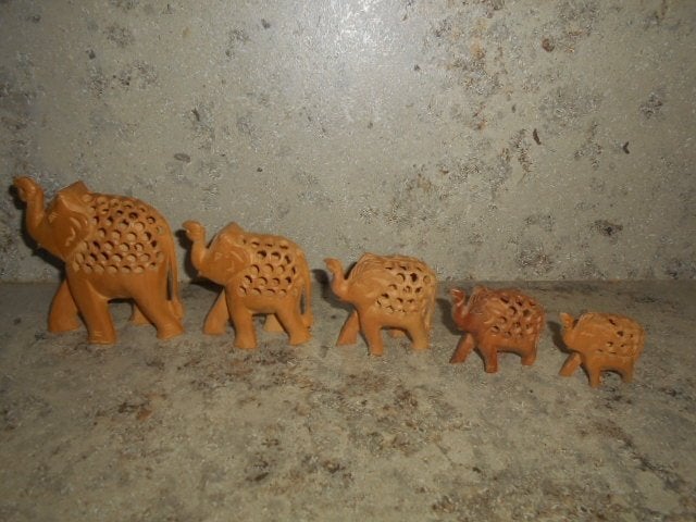 Houten kudde olifanten, Antiek en Kunst, Ophalen of Verzenden, Hout, Zoogdier