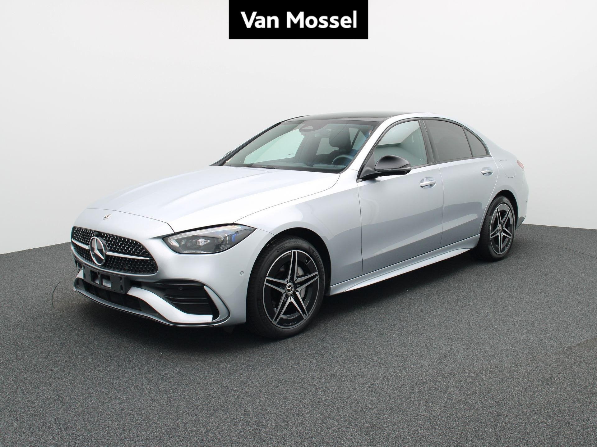 Mercedes-Benz C 300 e AMG Line Berline + BURMESTER + PANO DA, Auto's, Automaat, Zwart, 4 cilinders, 2080 kg