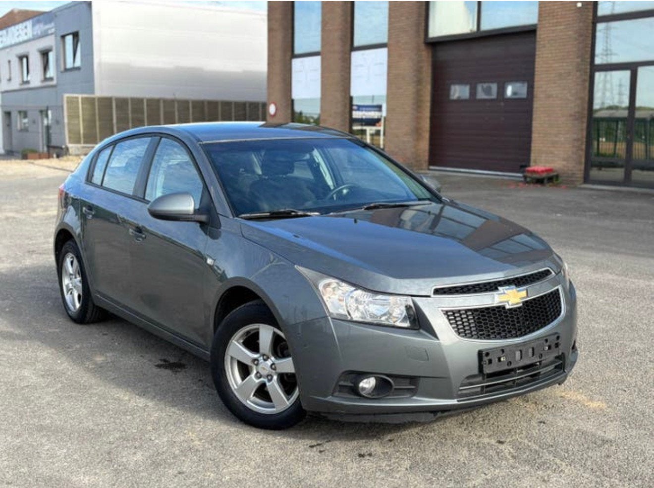Chevrolet Cruze 1.6 essence Airco LEZ OK, Auto's, https://public.car-pass.be/vhr/93c52b64-83fd-4a90-bcd5-ae456810e030, 5 deurs
