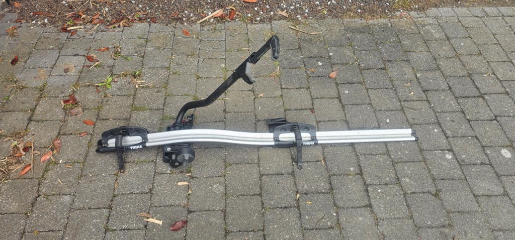 Thule proride, Ophalen, Brede banden, Zo goed als nieuw, Dakdrager
