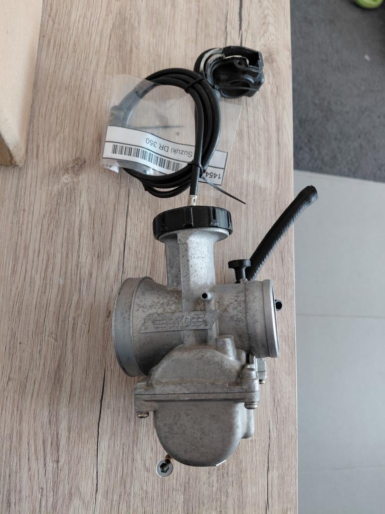 Originele OKO carburateur van 40 mm (gereinigd en functionee, Fietsen en Brommers, Ophalen of Verzenden, Carburateur