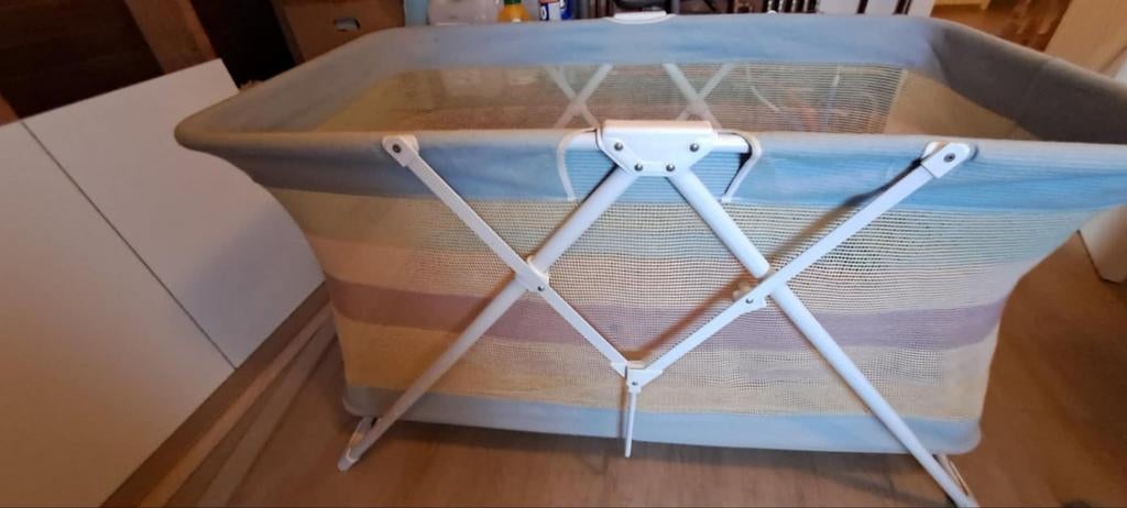 Plooibaar kinderbedje, Huis en Inrichting, Ophalen