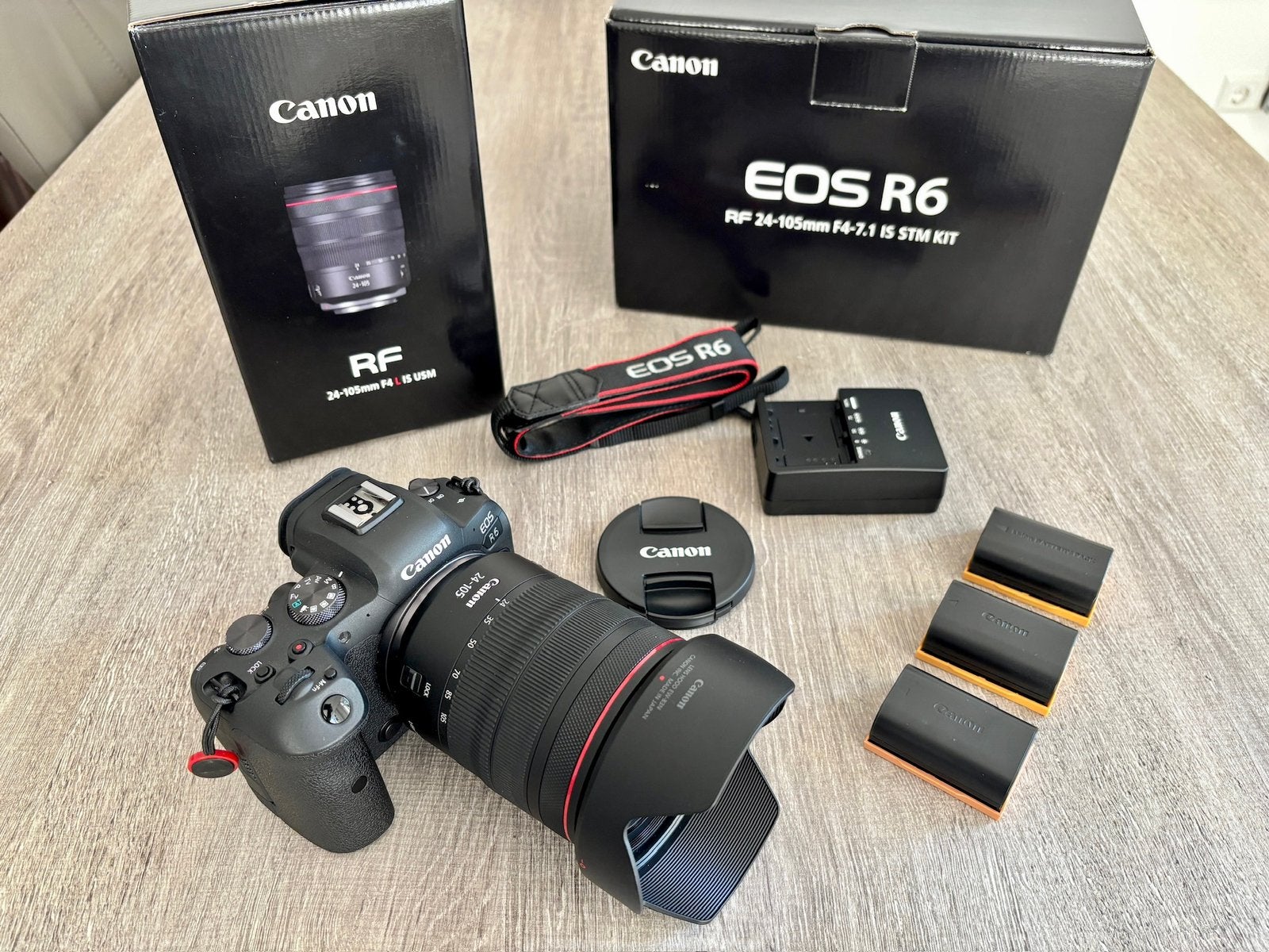 Canon R6 met RF 24-105mm F4 — Absolute nieuwstaat, Audio, Tv en Foto, Ophalen, Canon, Zo goed als nieuw, Accu