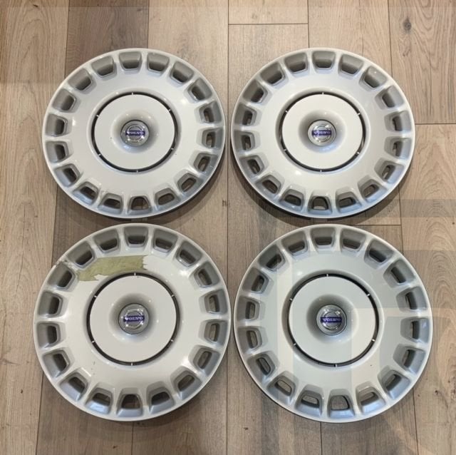 Wieldop Volvo, Set, 15 Inch, Wielkap, Wheel Cover, Hub Cap,, Ophalen of Verzenden, Gebruikt