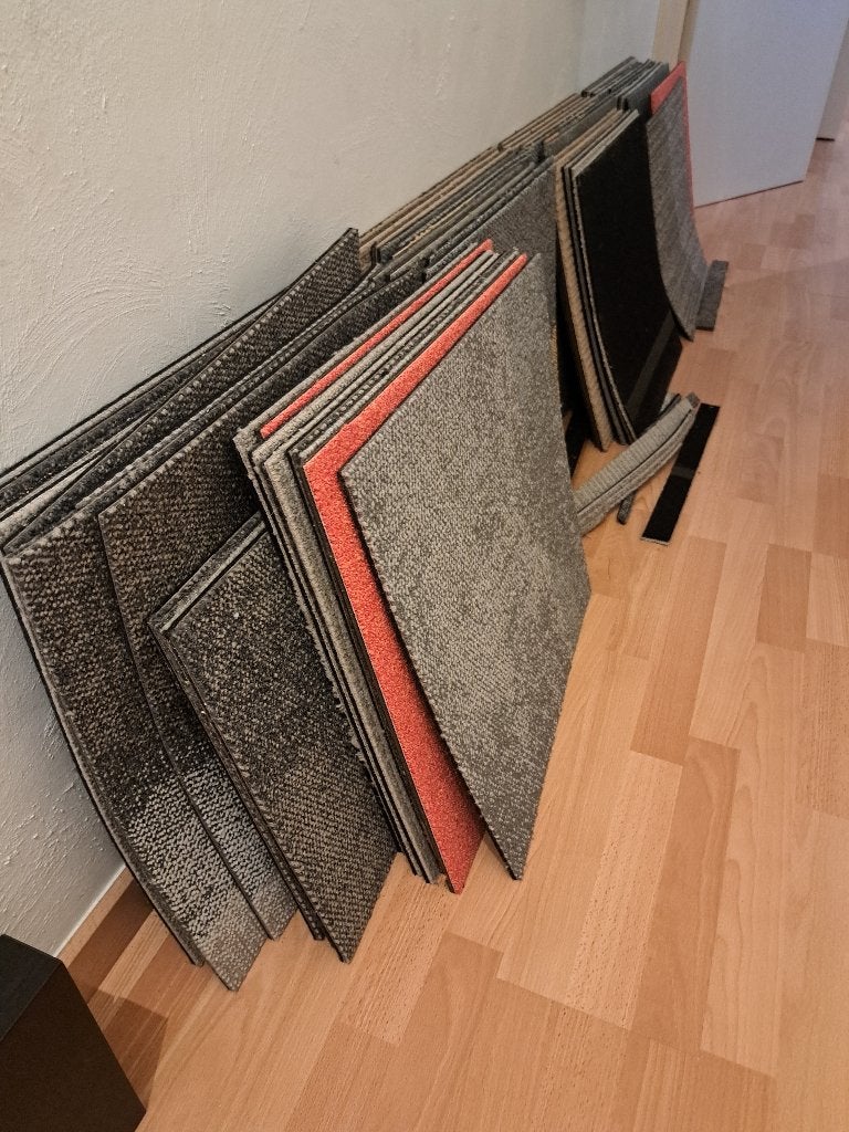 Lot de dalles de tapis 50x 50 cm comme neuves, Bricolage & Construction, Enlèvement, Autres matériaux, 40 à 60 cm, 40 à 60 cm