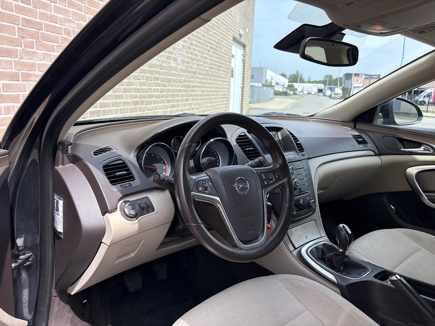 Opel Insignia Sports Tourer 1.4 Turbo EcoFLEX Business Editi, Autos, Opel, Achat, 139 g/km, Entreprise, Boîte manuelle