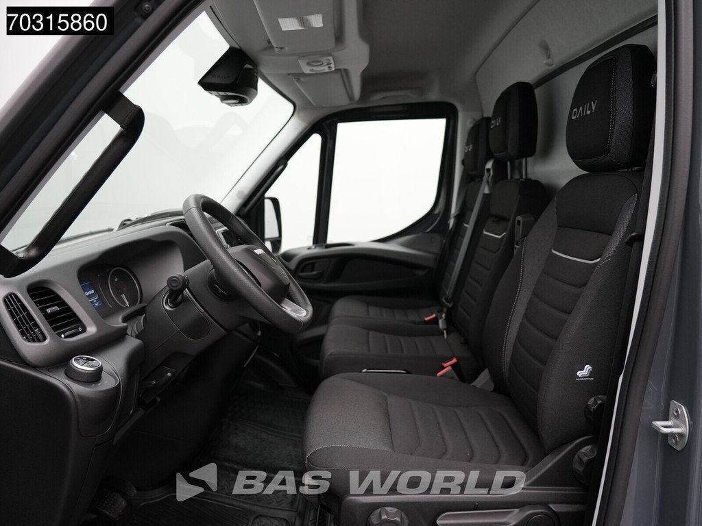 Iveco Daily 35S21 BPM Vrij! Automaat Luchtvering 210PK Bakwa, Autos, Camionnettes & Utilitaires, Argent ou Gris, Achat, Euro 6