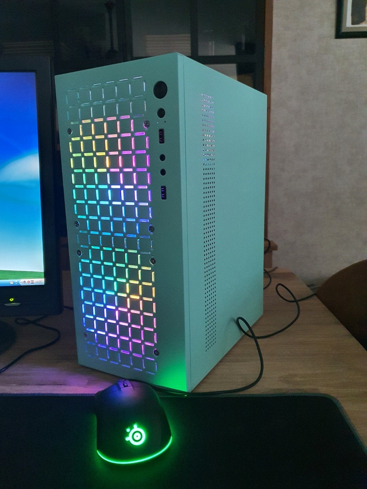 Desktop retro Intel pentium4 win xp, Informatique & Logiciels, Ordinateurs Vintage, Enlèvement