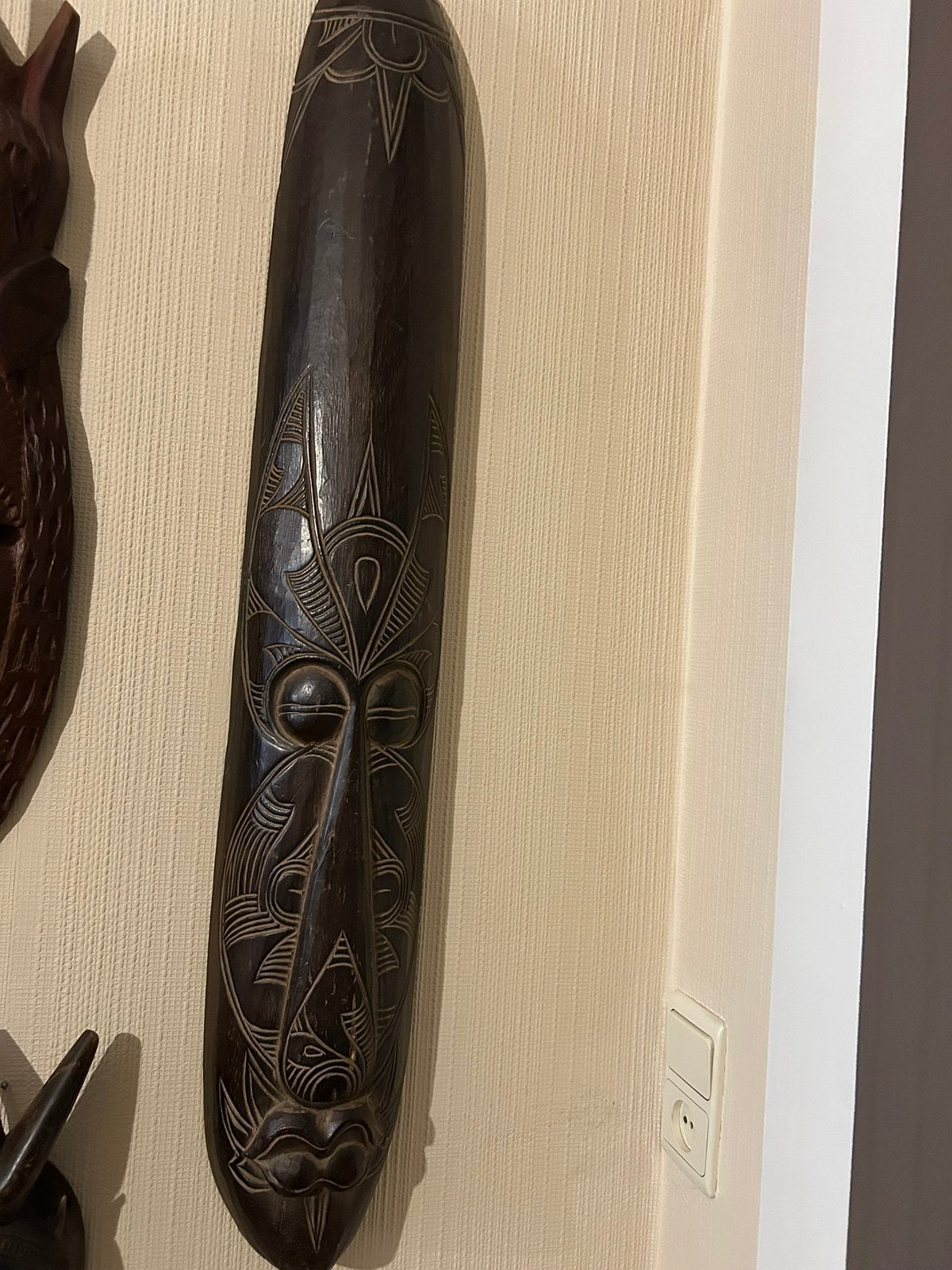Groot Afrikaans masker, Ophalen, Masker