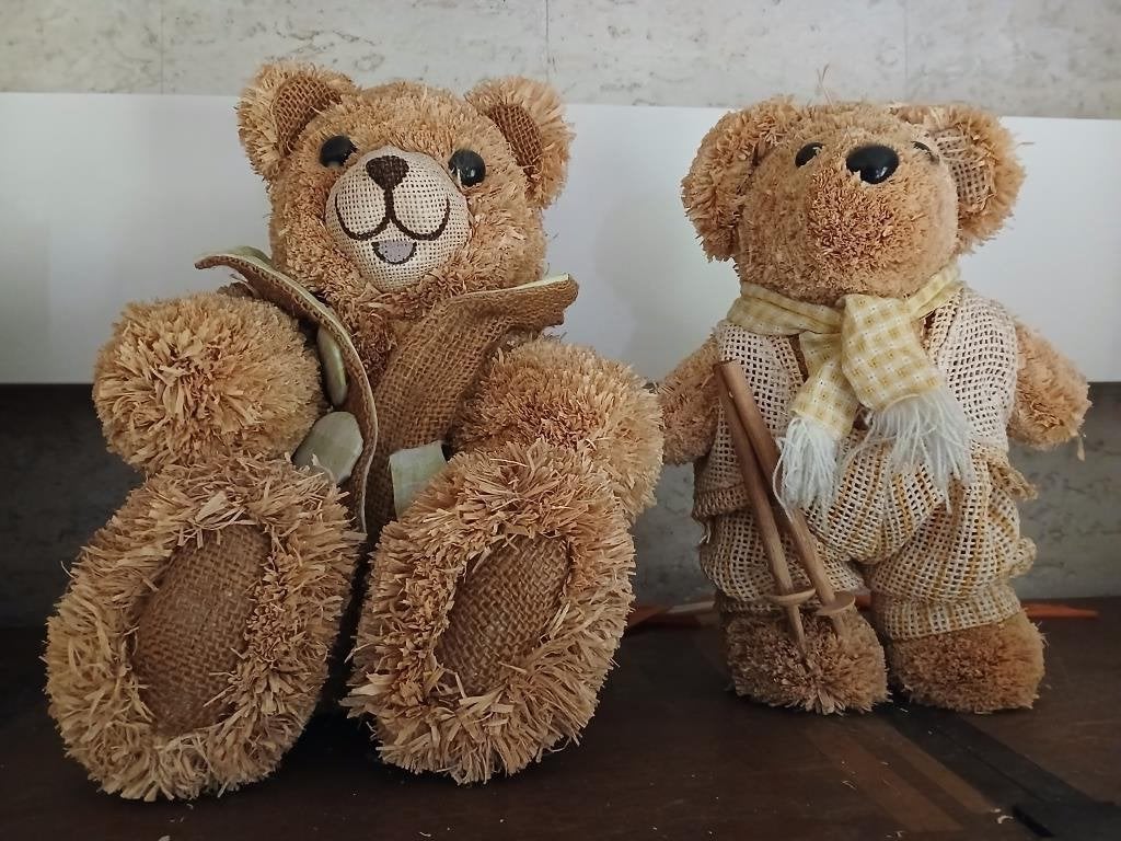 Duo de sympathiques ours en paille d'une hauteur de 30cm, Enlèvement, Utilisé, Autres types