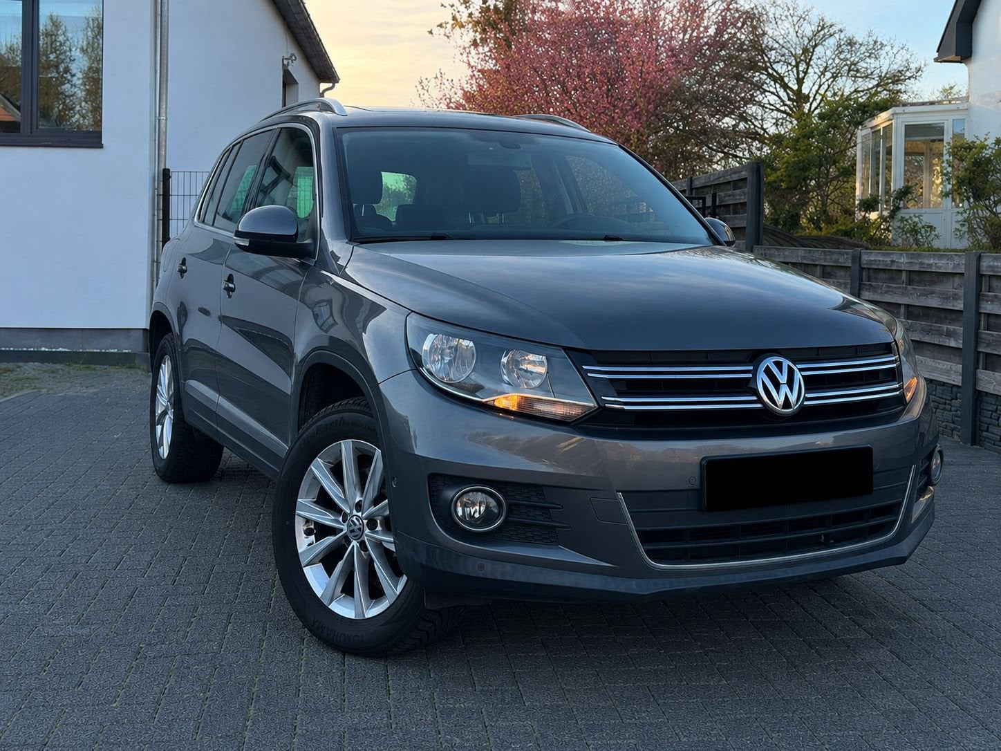 Volkswagen Tiguan 1.4 TSI, Auto's, Volkswagen, Bedrijf, Tiguan, Bluetooth, Benzine, Euro 5, 5 deurs, Handgeschakeld, Leder, Ophalen