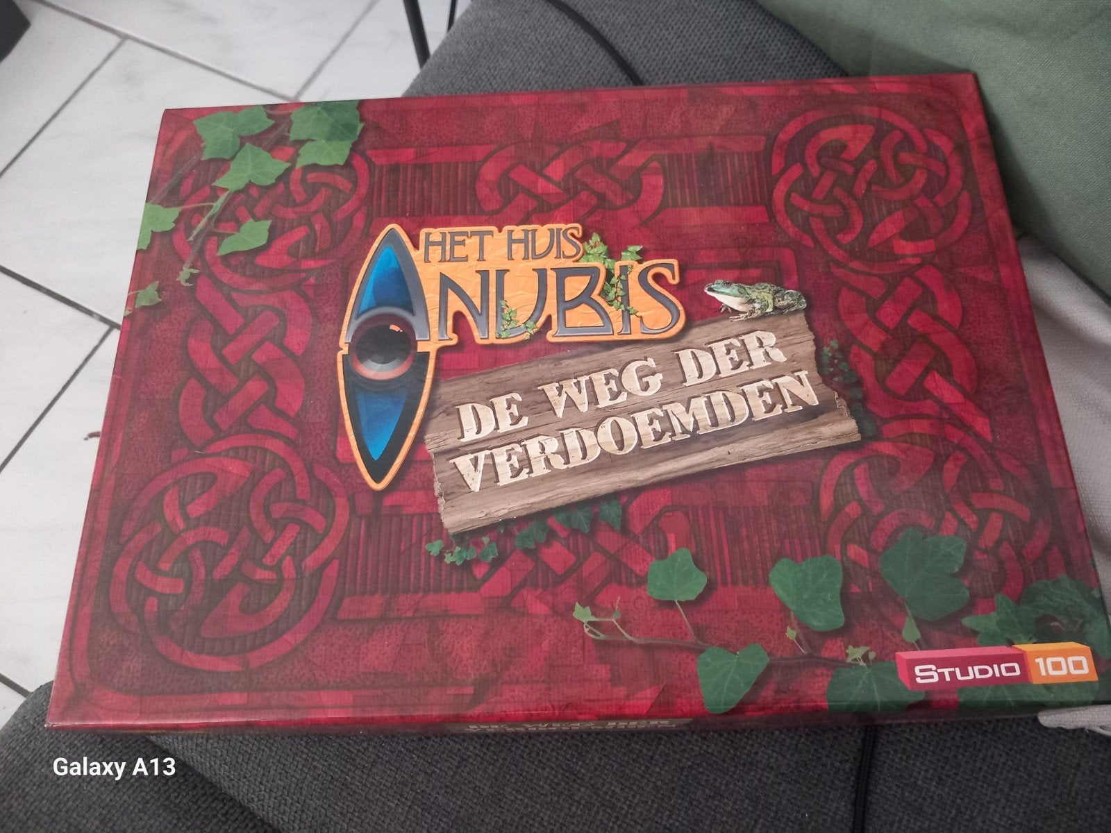 Spel het huis anubis, Hobby en Vrije tijd, Ophalen