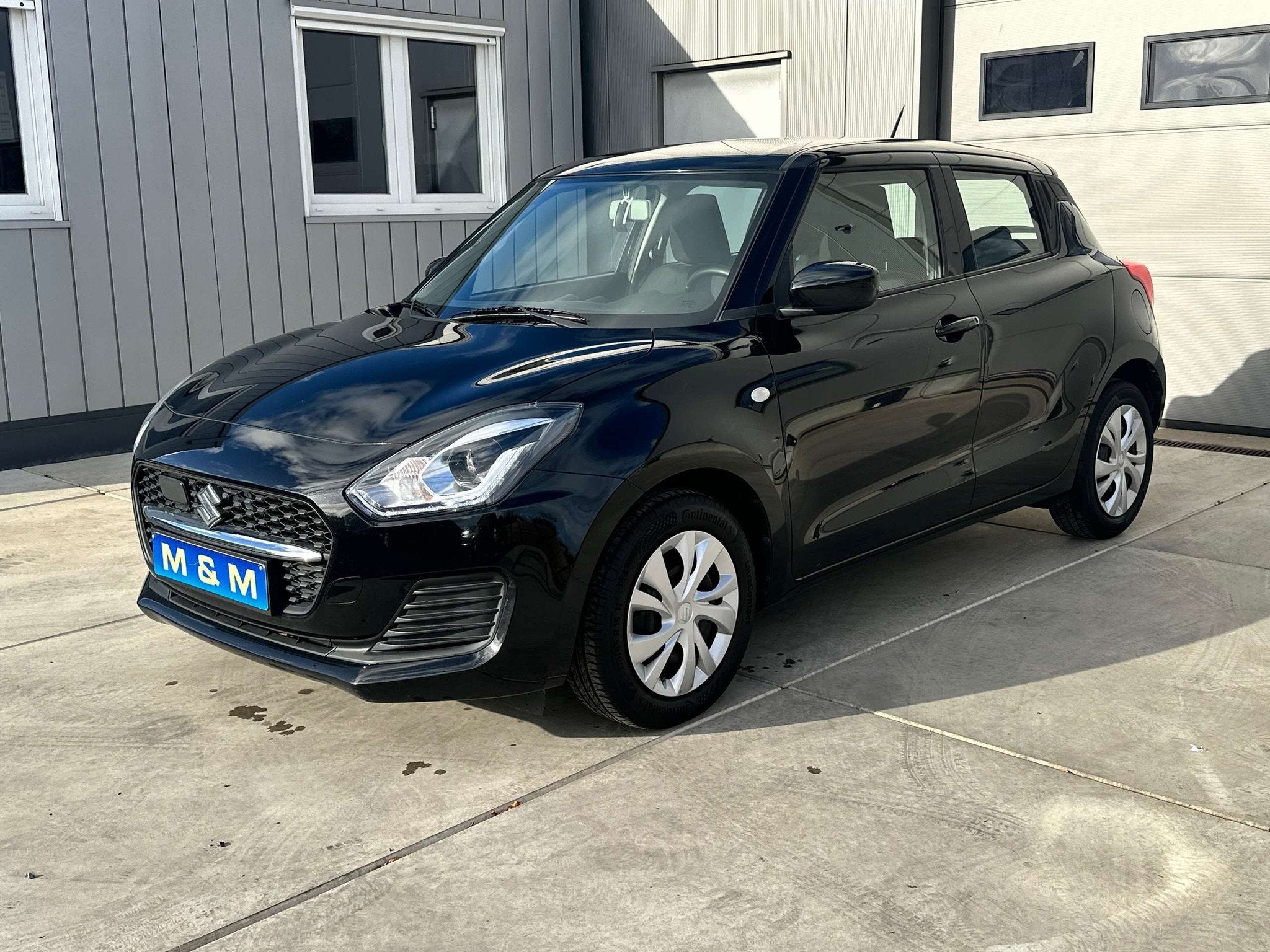 Suzuki Swift Swift 1.2i HEV mild hybrid * 12M Garantie *, Auto's, Stof, Gebruikt, 4 cilinders, Bedrijf