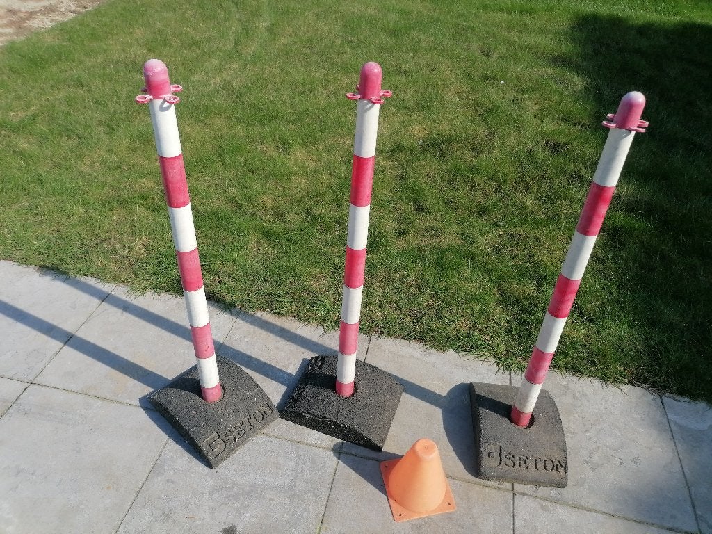 afsluitpaaltjes / parkeerpaaltjes, Enlèvement, Utilisé, Autres matériaux